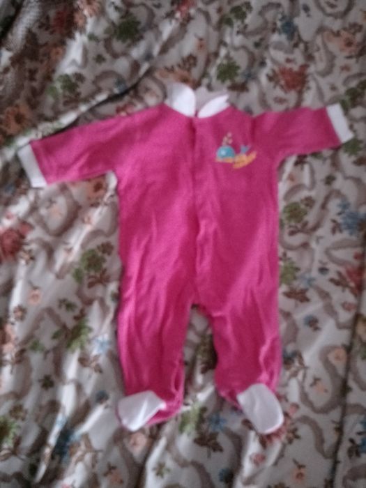 A Preta! e a nova Amiga Cada 12E ou as 2-20E - Peça Bebé -2E Desde 2E64285837992450122