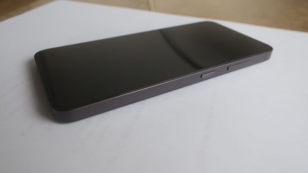 Samsung Galaxy S24 + Spiegel Case and Glass (Feb 2026, 26 times charged)
