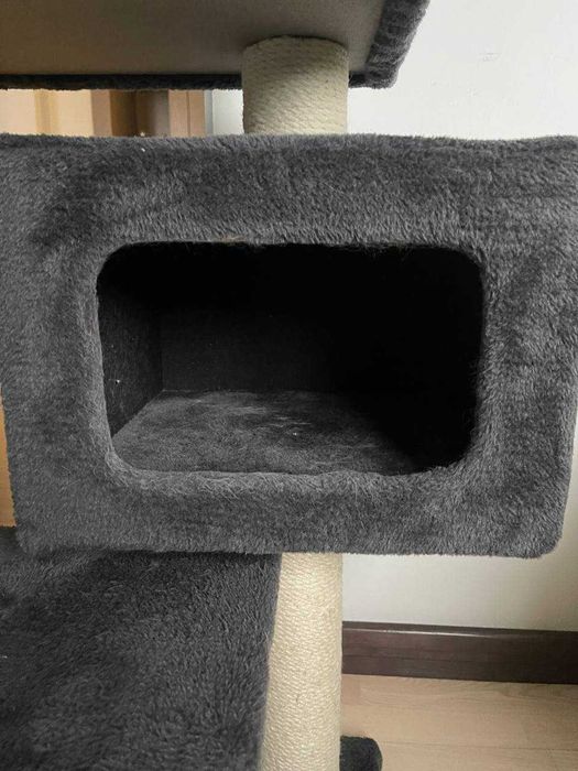 Кігтеточка з будиночком Trixie Palamos