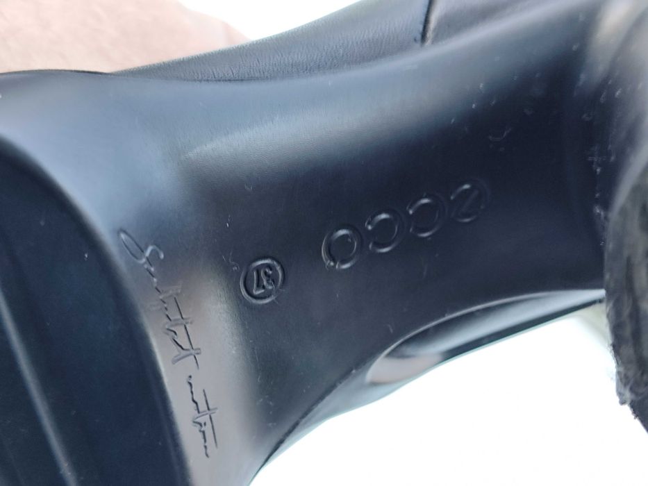 Botki ECCO Shape Sculpted Motion 55 czarne rozm. 37