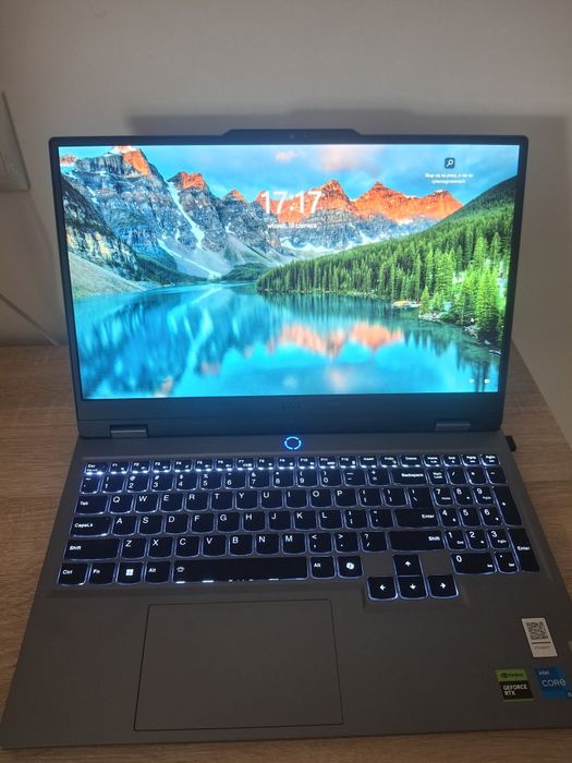 Laptop Lenovo LOQ 15 / i5-13450HX / RTX 5050