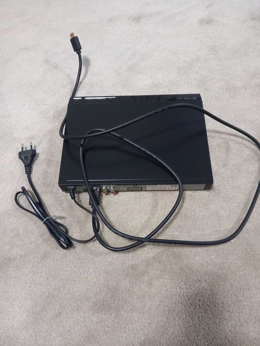 Sony DVD Player with USB Input64552031593729121