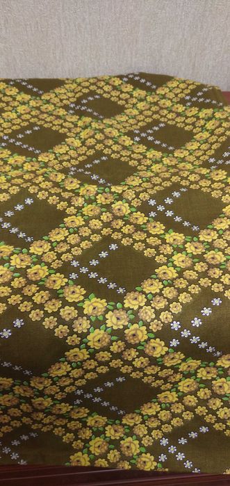 Ткань-гардинное полотно, фланель, отрезы на платья