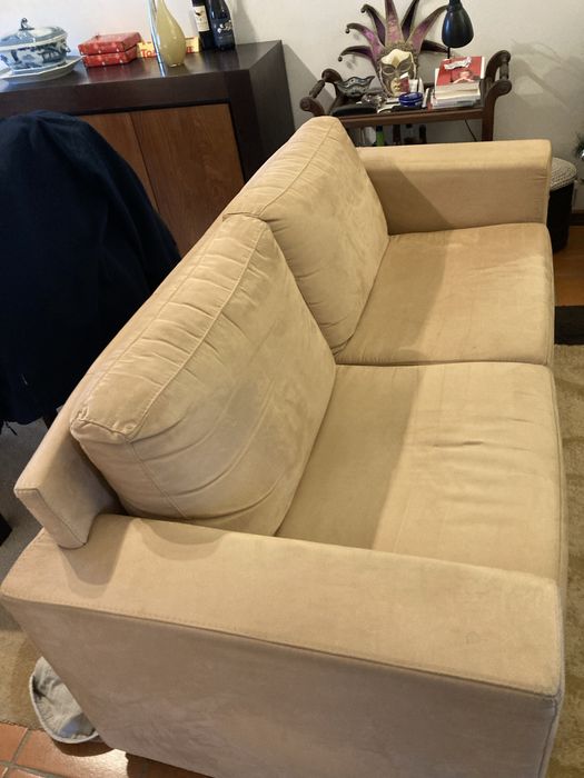 Sofá camurça camel/bege