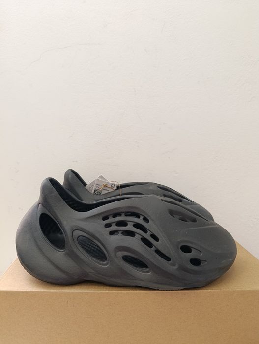 Buty sportowe adidas YZY Foam RNR rozmiar 46