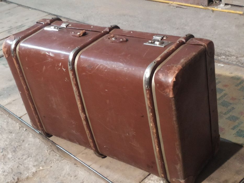 Релітет! Стародавня валіза для зйомок фільмів