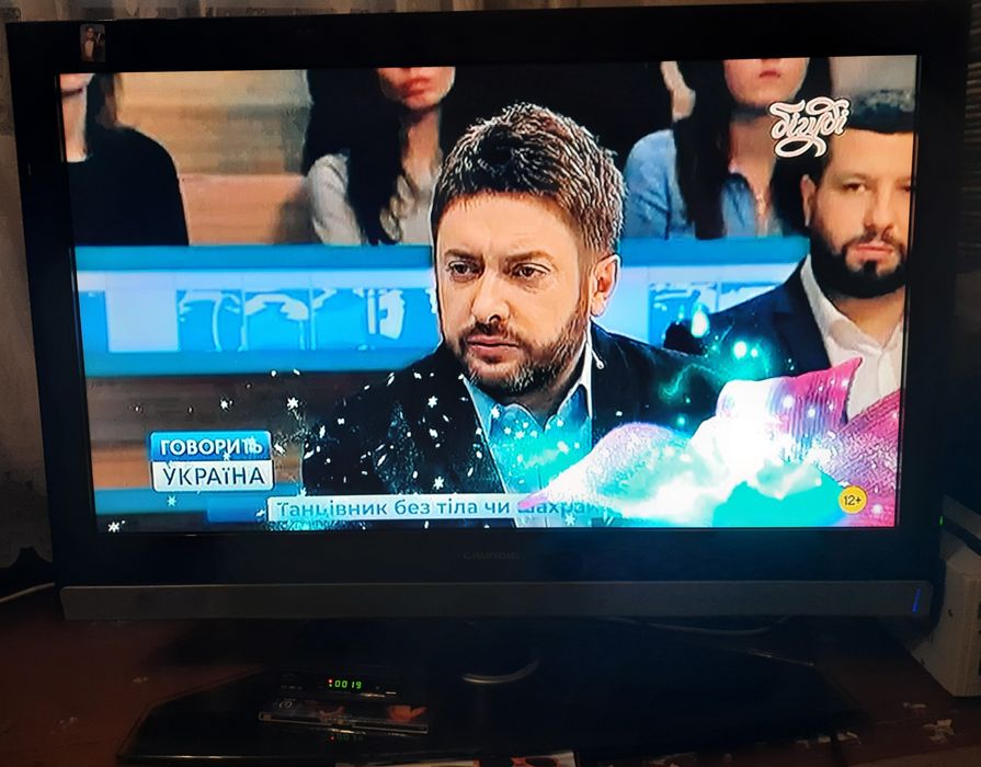 Телевизор Grundig и LG