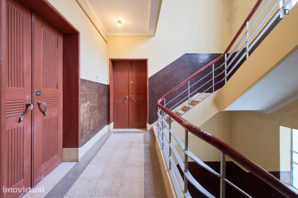 Quarto - localizado em Entrecampos Lisbon