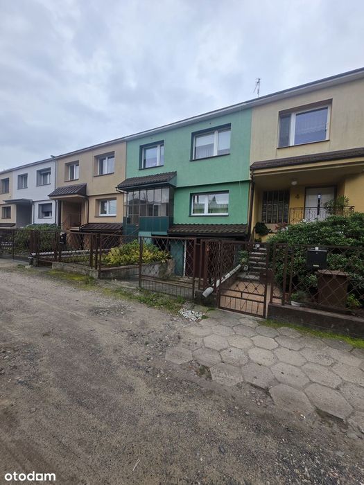 6 pok/garaż/taras/balkon/dwa wjazdy/ogród/meble w cenie