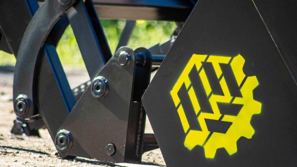 Для тракторов МТЗ Погрузчик КУН General X с ковшом 2,3 м