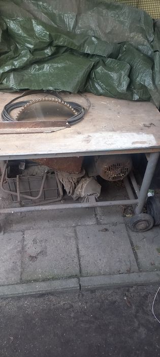 Sprzedam używaną krajzegę.