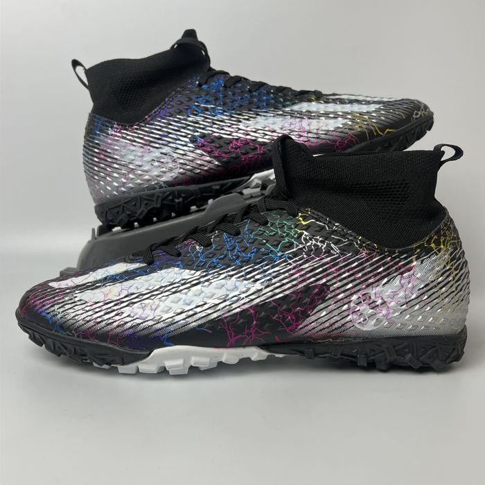 Сороконожки 33-46р Футзалки Бутси Сороконіжки Буци Бампи Копи Чорні