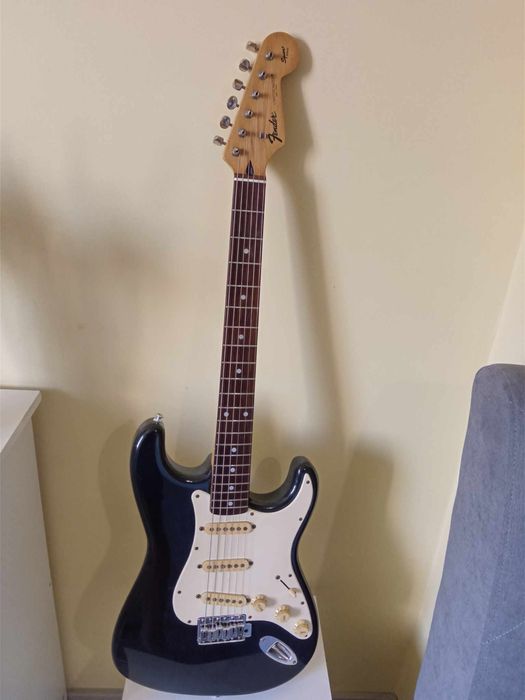 Fender Japan STRATOCASTER⭐︎ Fender Stratocaster Japan Standard Japonia 2010-11 rok