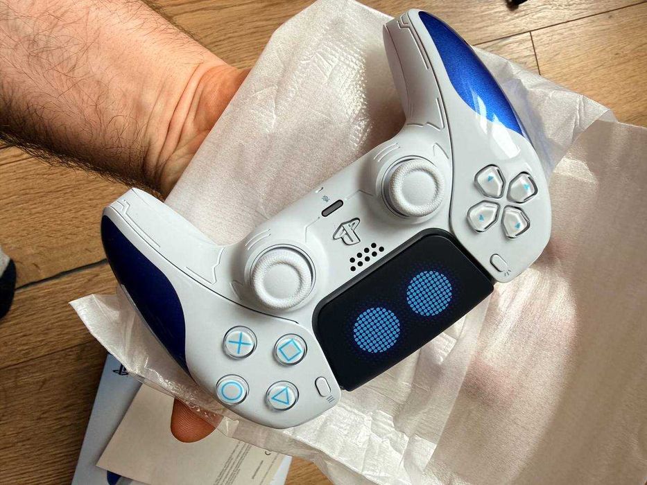 Геймпад Sony DualSense Astro Bot Limited Edition для PS5/PS5Pro (перше видання)