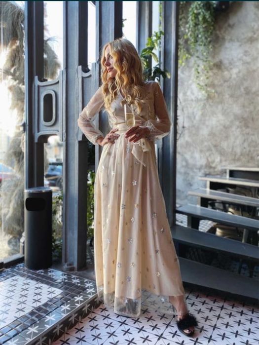 Сукня elle fortuna розмір м і босоніжки 38 р комплектом