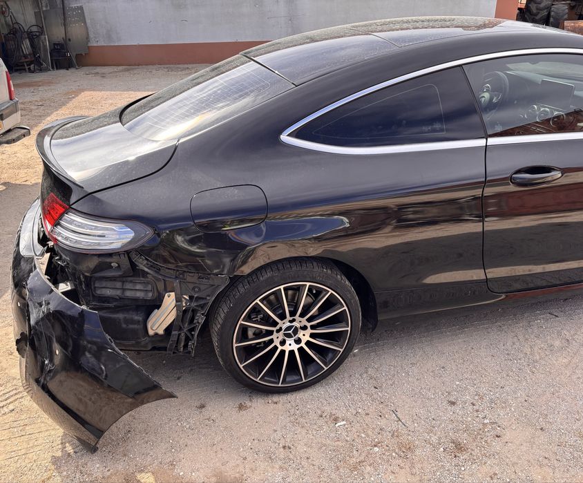 Mercedes c220d coupe edition 1 sinistro