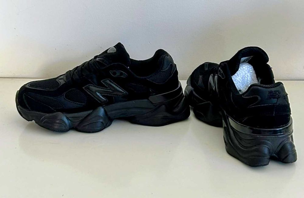 Sapatilhas New Balance 9060 - Novas