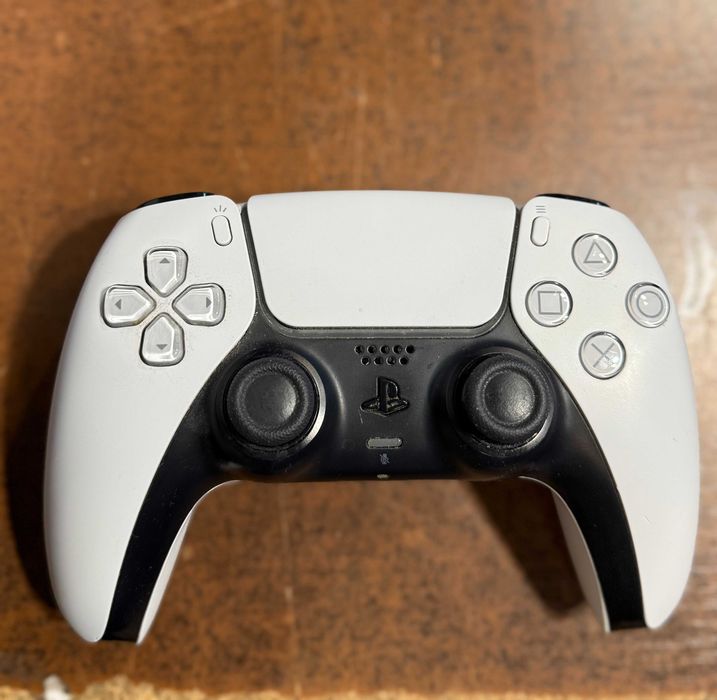 Konsola Sony PlayStation 5 825GB Napęd Pad