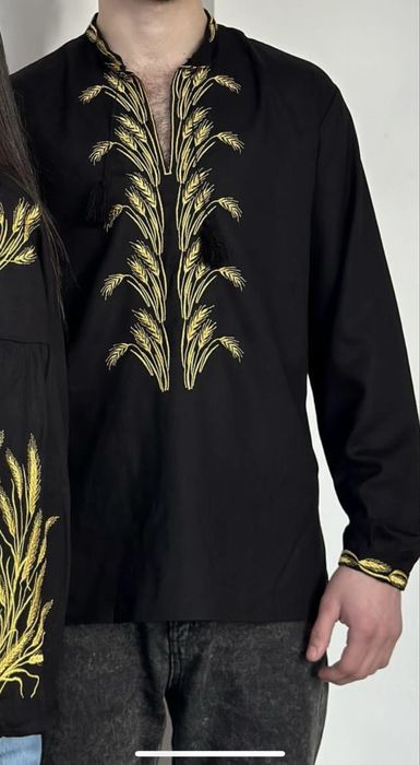 Вишиванка чоловіча, вишите плаття, вишиванка жіноча