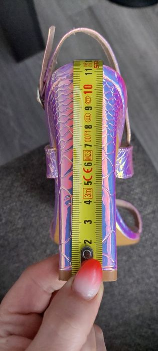 Piękne buty rozmiar 39