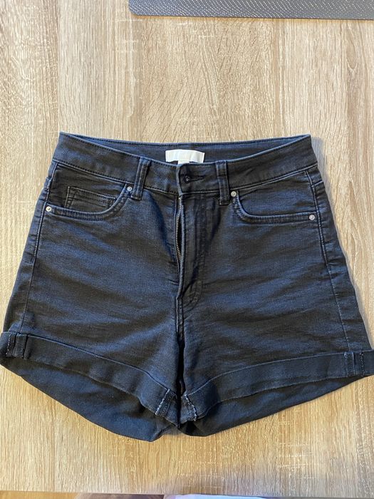 czarne spodenki h&m S