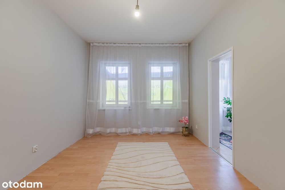 Centrum Oleśnicy / świetne mieszkanie na start lub na wynajem