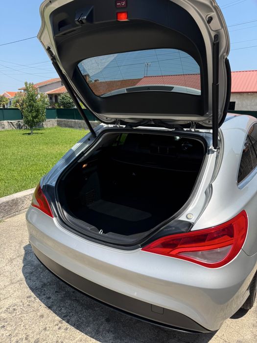 Mercedes-Benz CLA 200 — fotografia 5