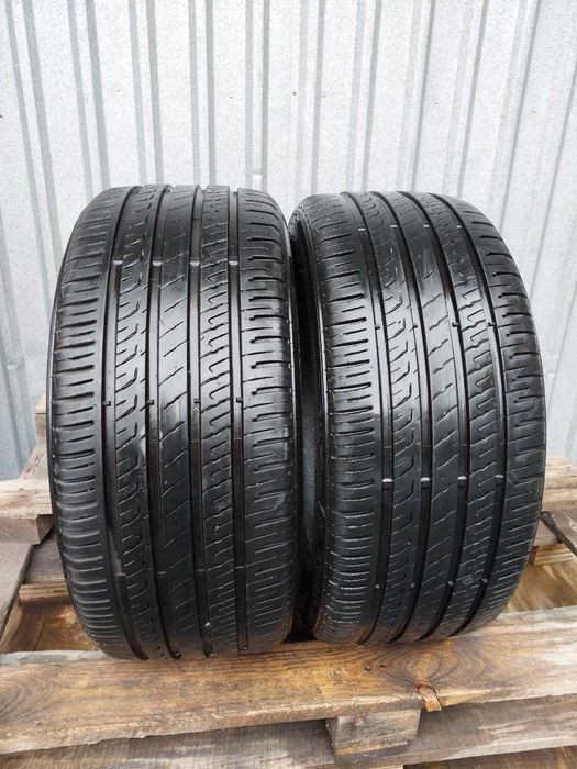 Шини б/в 225 40 R18 Barum Bravuris 5