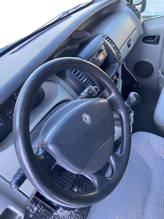 Бус Reno Trafik  оригинал 230 тис пробігу