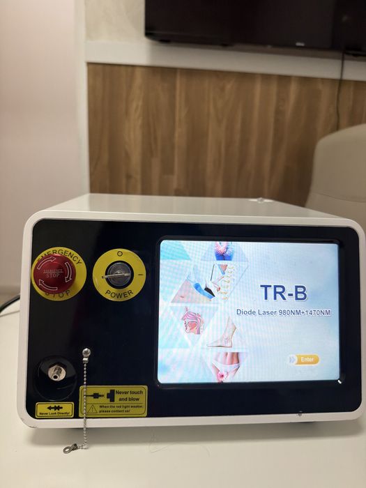 ENDOLASER parcelado em ate 3x — Equipamento de clínica , Semi novo