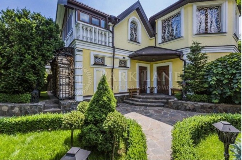 Будинок у Києві. Центр.