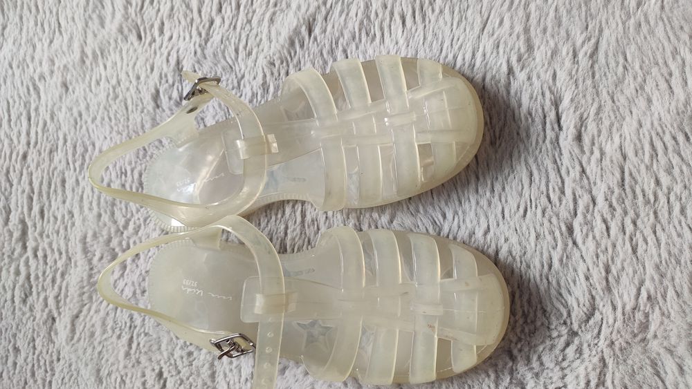 Sandały gladiatorki gumowe Zara