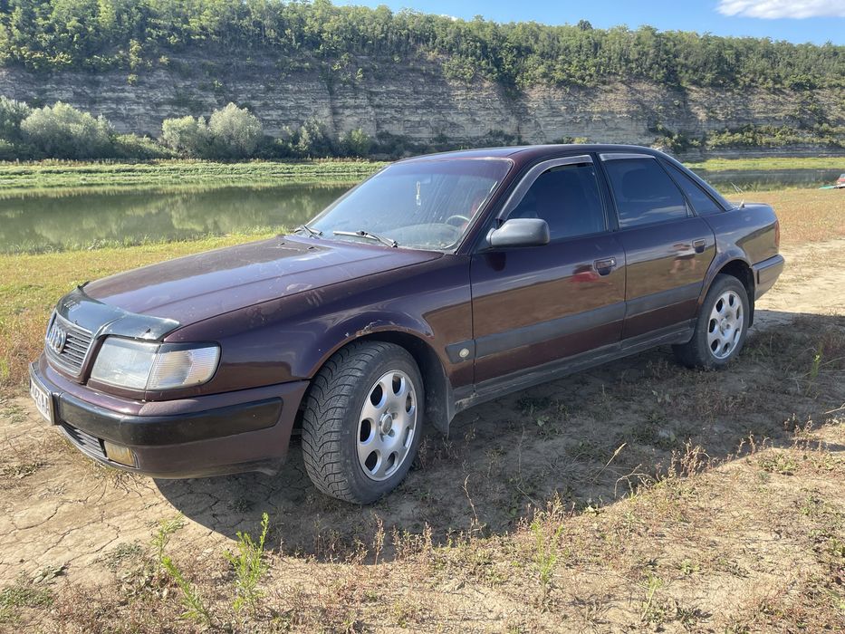 Продам ауді 100