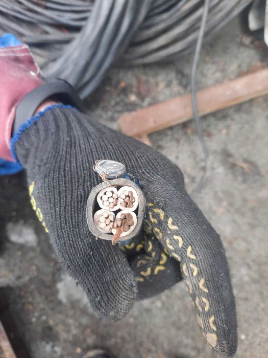 Кабель медный ВВГ 4х25