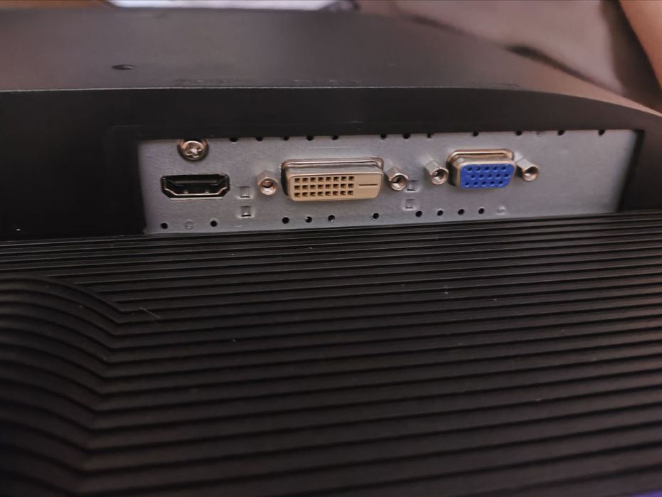 Продам монитор. .