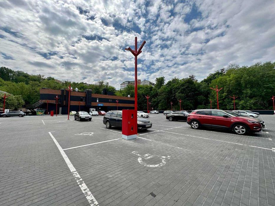 Офіс 1700 м.кв., генератор, Глубочицька. Поділ. Власник