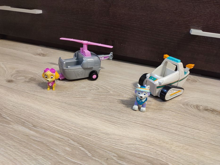 Щенячий патруль машинки з песиками