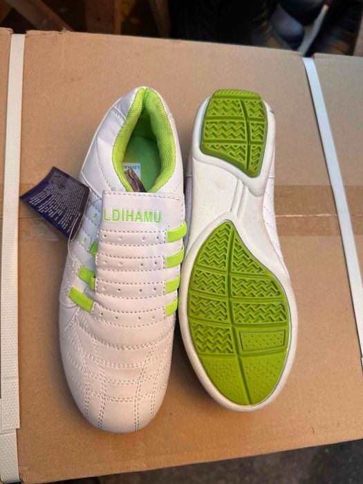 Дитячі кросівки з еко шкіри