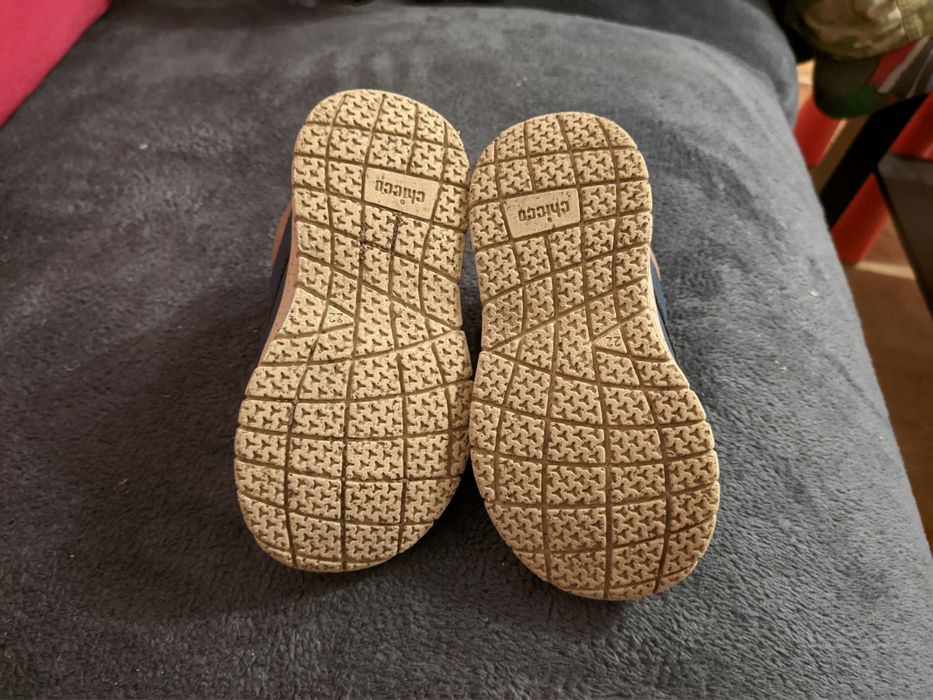 Buty chicco rozmiar 22