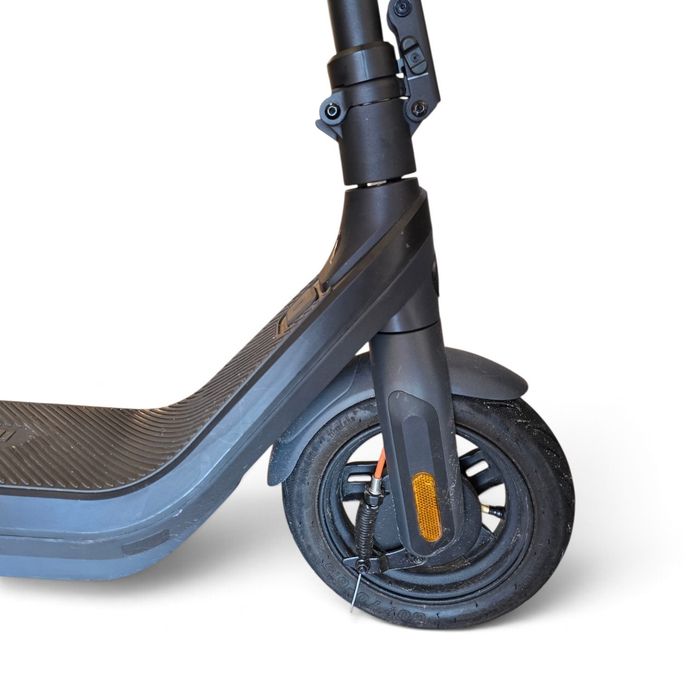 Hulajnoga elektryczna Segway Ninebot E2 Pro – sprawna, bardzo dobry stan