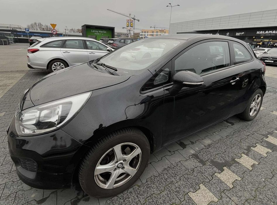 Kia Rio Kia Rio 1.1 • 3-drzwiowa • Pierwszy właściciel • Mały przebieg