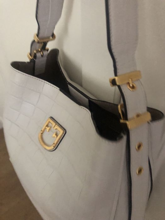 Torebka Furla skóra naturalna biała