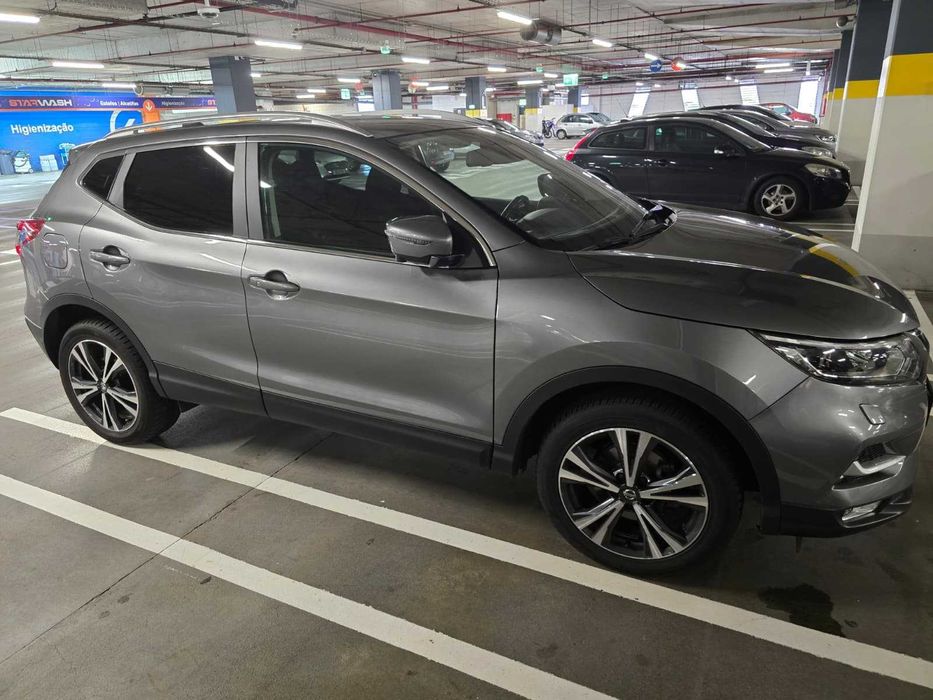 Nissan Qashqai 1.2 DIG-Xtronic - Teto Panorâmico - Impecável