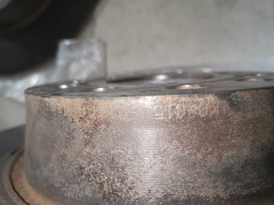 Продам тормозные диски