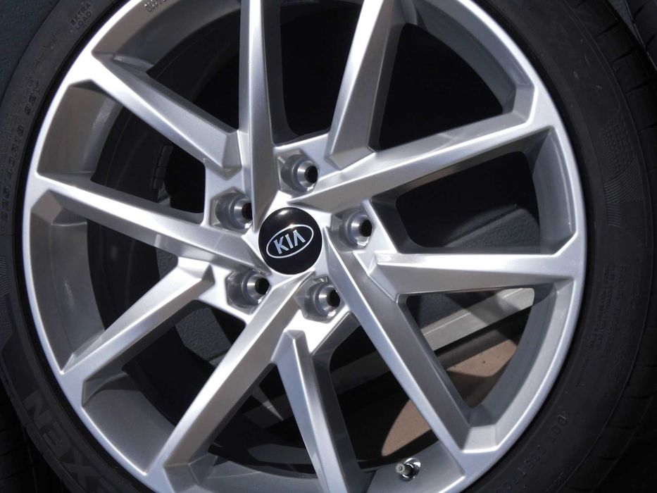 Nowe koła letnie aluminiowe 18 5x114,3 Kia Ceed Proceed CD TPMS