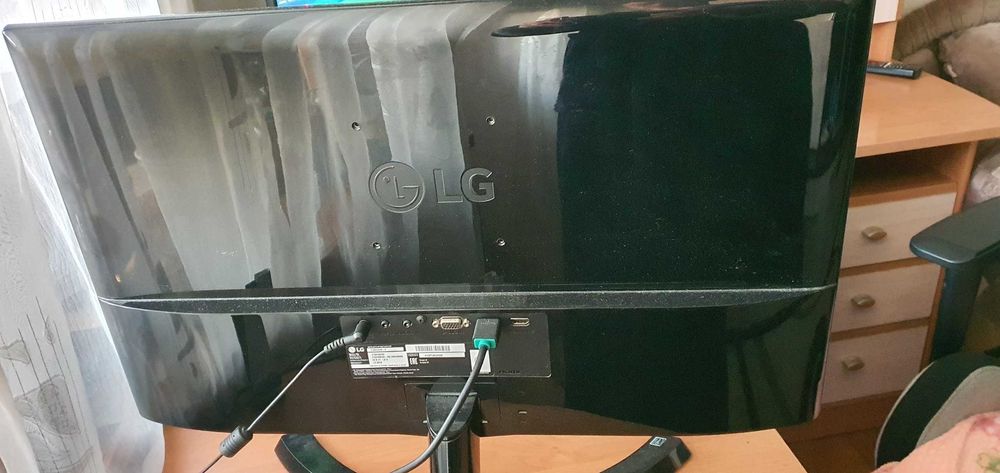 Продам монітор LG 27"  27mp68vq-p
