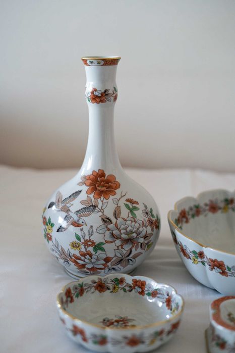 Conjunto de Loiça Vista Alegre Coleção Magnólia