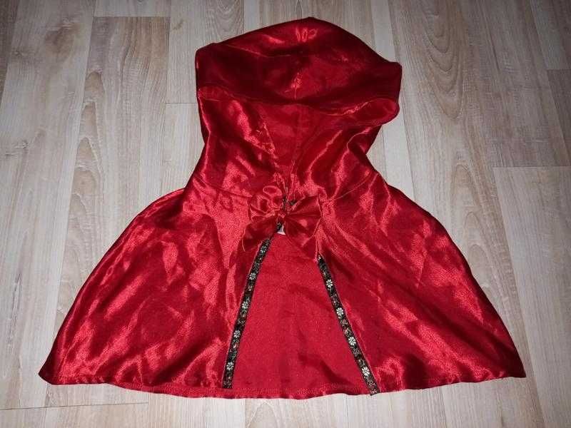 Красная  накидка плащ мантия