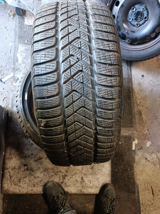 245/30R20 90W Pirelli 2szt zima