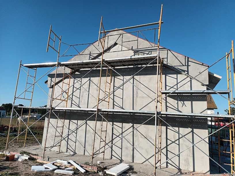 Pedreiro Pintor e Carpinteiro